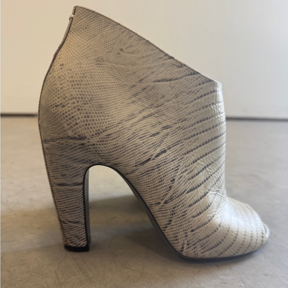 Maison Martin Margiela Snake-print Leather Boots Size 38 / 7.5